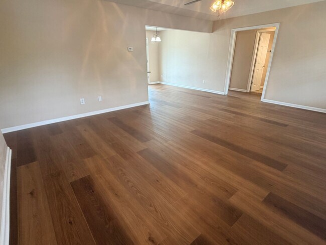 Building Photo - 3BD/2B in Valdosta, GA Close to Moody Air Force Base