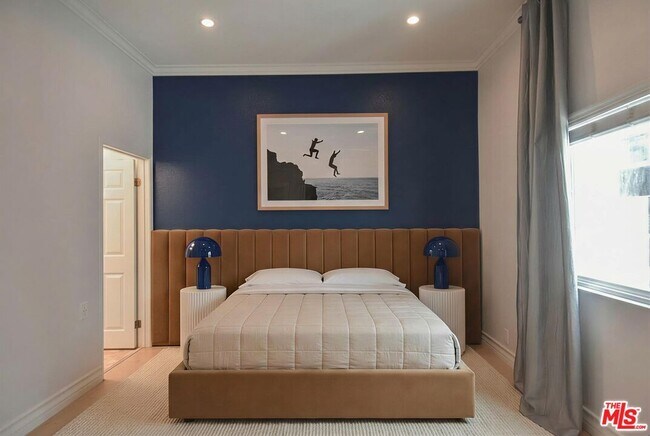 Building Photo - 12530 Venice Blvd.