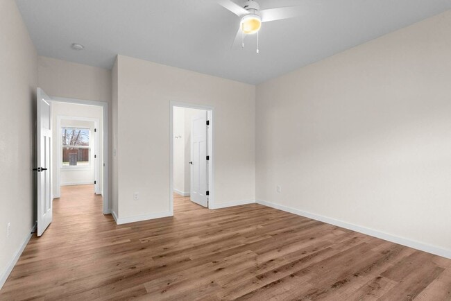 Building Photo - New 3 bedroom 2 bathroom