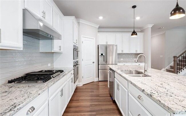 Building Photo - 5745 Pickens Garden Ln
