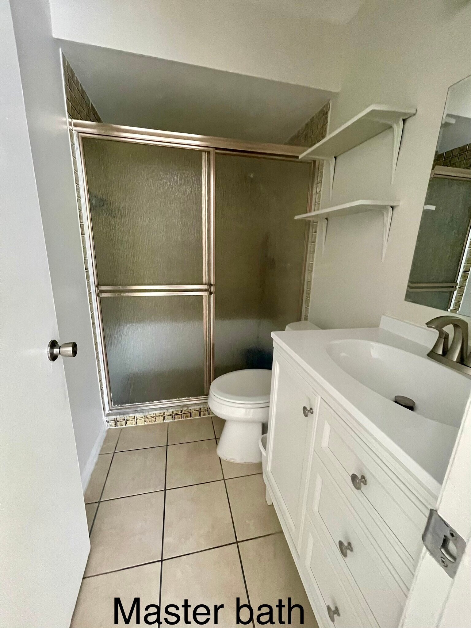 Building Photo - 1252 SE 8th St