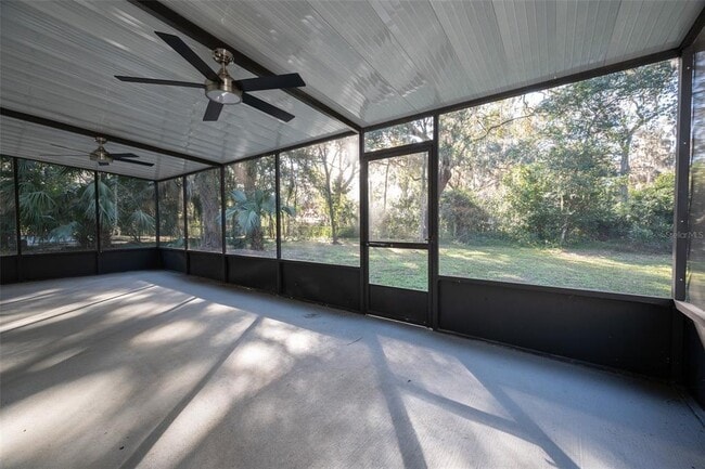 Building Photo - 3806 SW 18th St