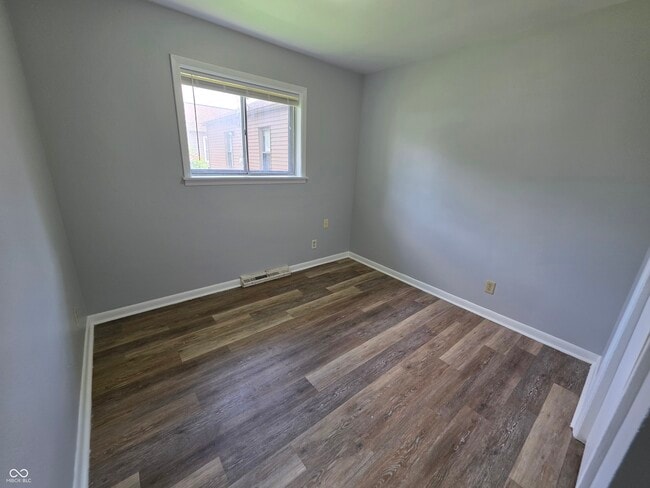 Building Photo - 2036 Calhoun St