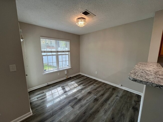 Building Photo - 8216 Christmas Ct