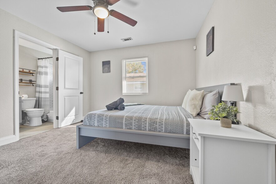 Building Photo - 76 Haygood Ave SE