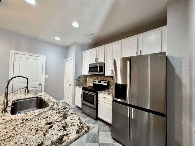 Building Photo - Available 11-06-25! Some Utilities Include...