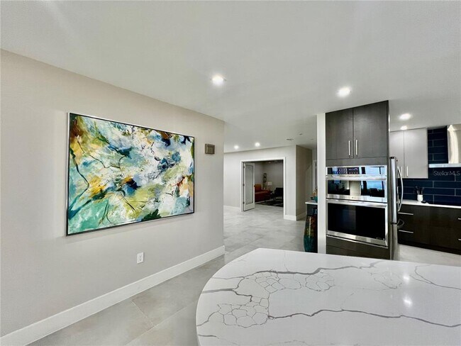 Building Photo - 3280 S Shore Dr