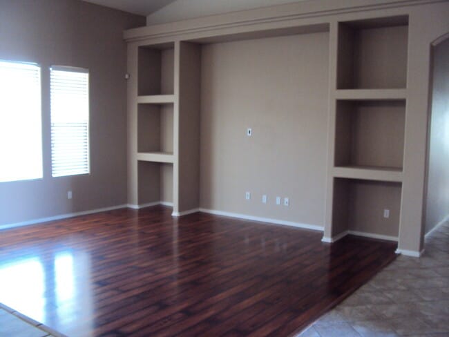 Building Photo - Coming Soon!