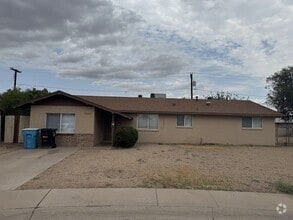 Building Photo - 5502 W Catalina Dr