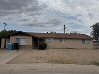 Building Photo - 5502 W Catalina Dr