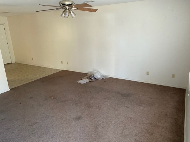 Building Photo - 314 S Adams St