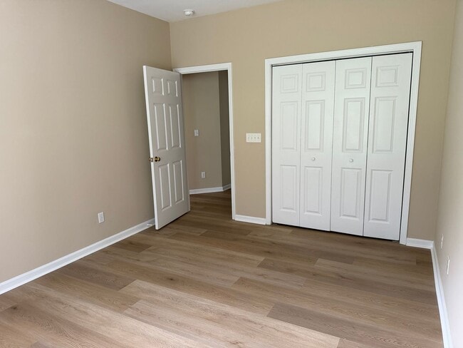Building Photo - Fully Renovated 2 Bedroom/ 2 Bathroom Home with Garage-Village at Old Towne
