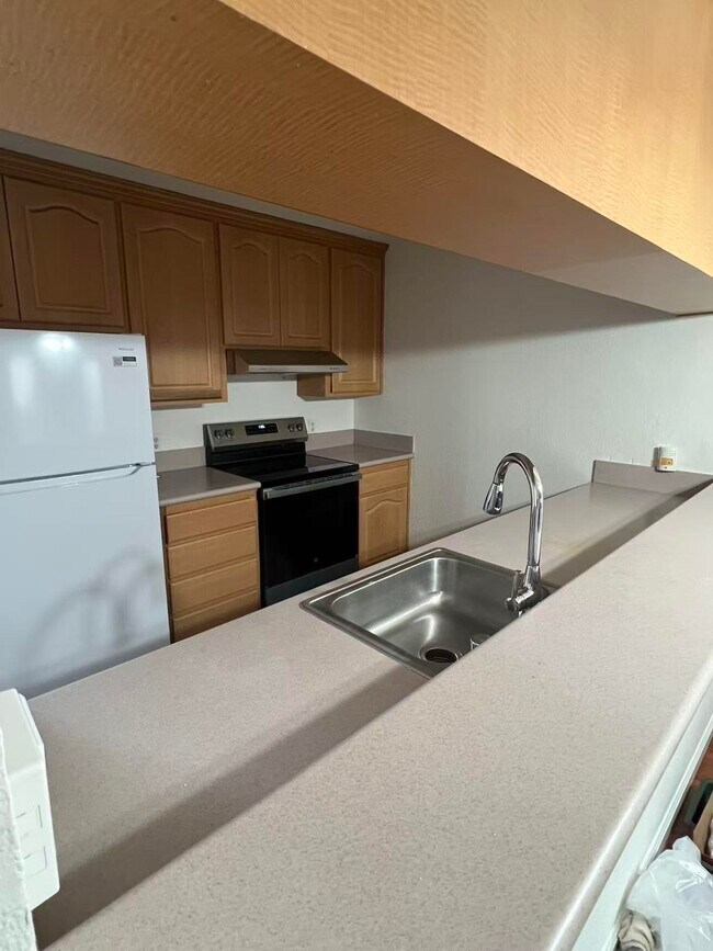 Building Photo - 1391 Monument Blvd