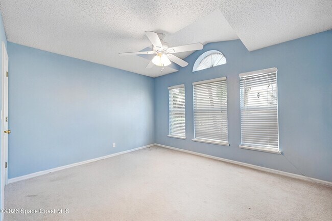Building Photo - 1652 La Maderia Dr