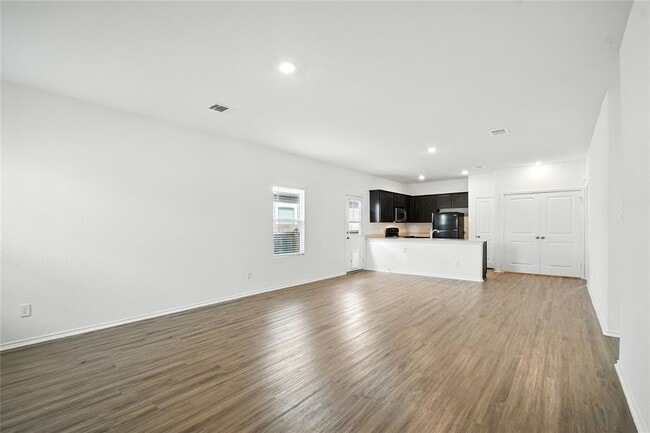 Building Photo - 1126 Cattail Ln