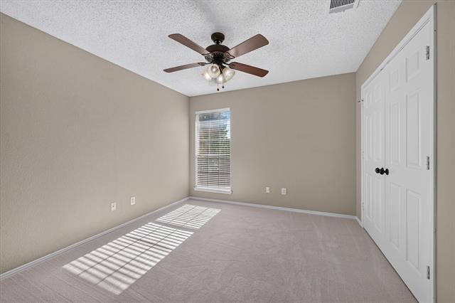 Building Photo - 11613 Alexandria Dr