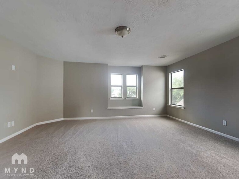 Building Photo - 8014 Arrington Forest Ln