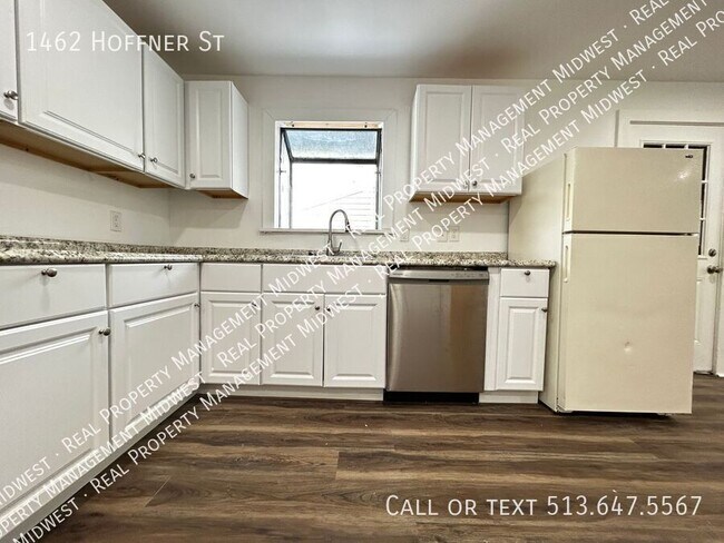 Building Photo - 1462 Hoffner St