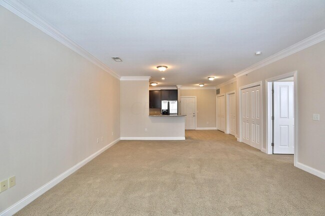 Building Photo - 960 Perry St