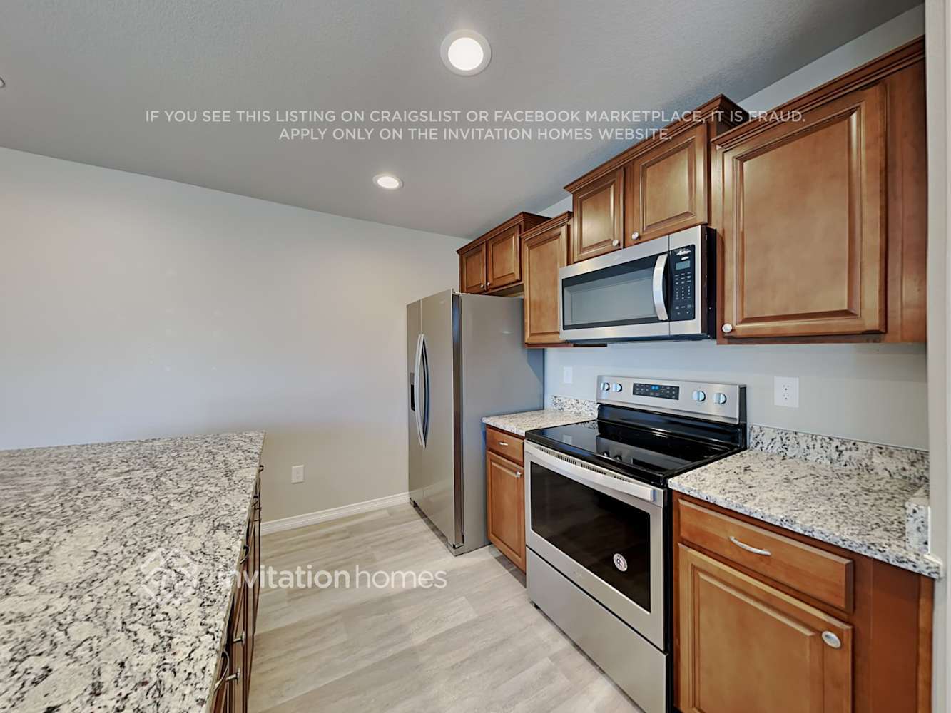 Building Photo - 6562 Tillamook Dr