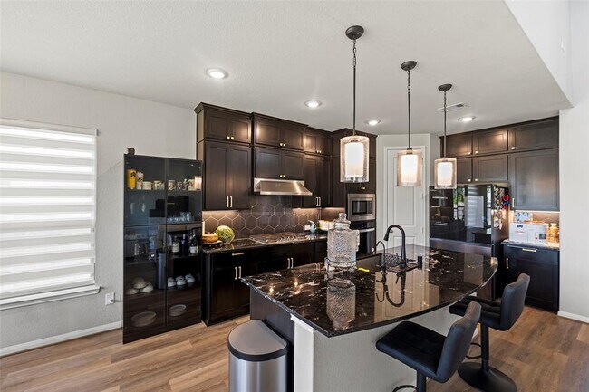 Building Photo - 11307 Cosmopolitan Dr
