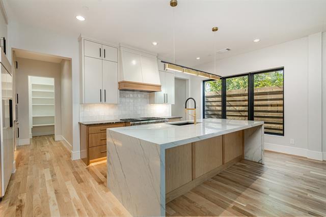 Building Photo - 4203 Normandy Ave