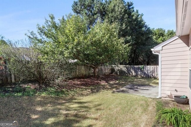 Building Photo - 2295 Winthrope Way Dr