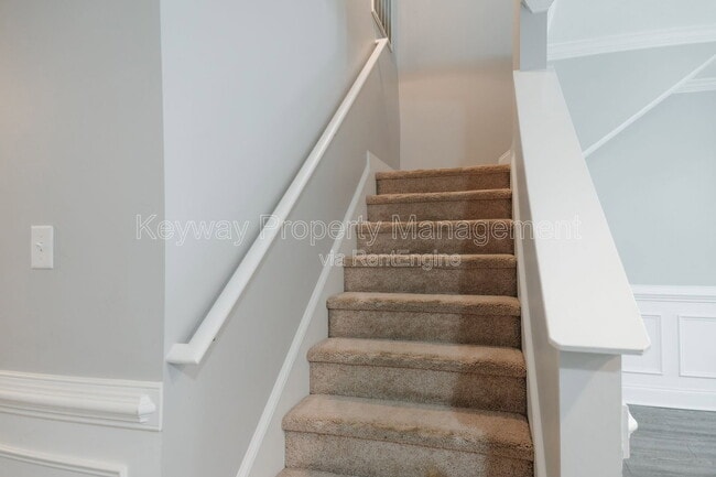 Building Photo - 1011 Coveside Trl