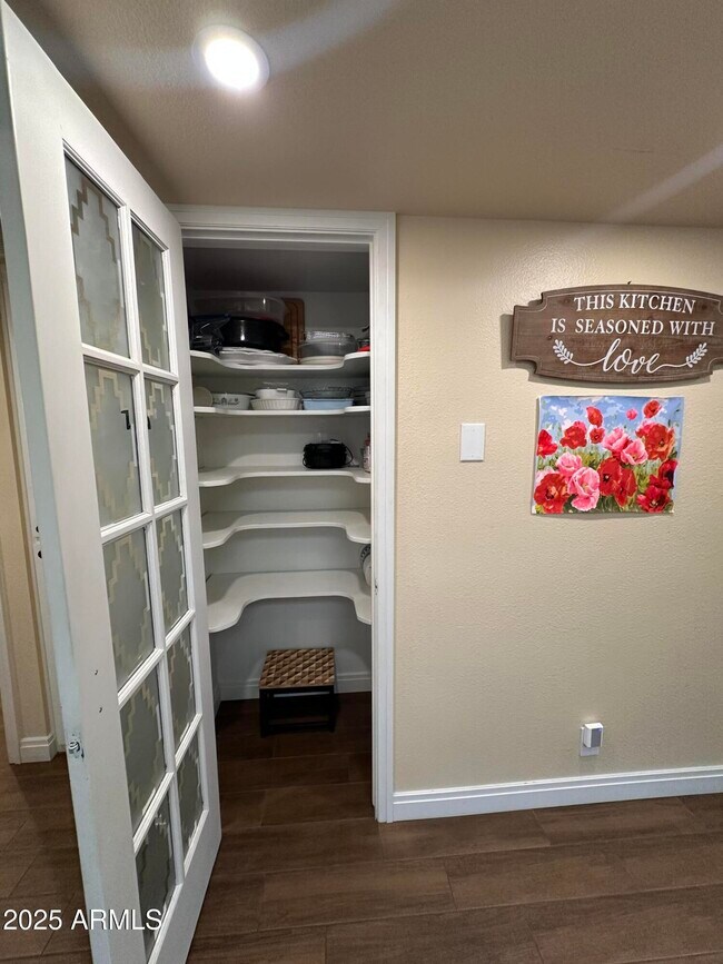 Building Photo - 4328 E Capri Ave