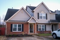 Building Photo - 701 Brisa Ct