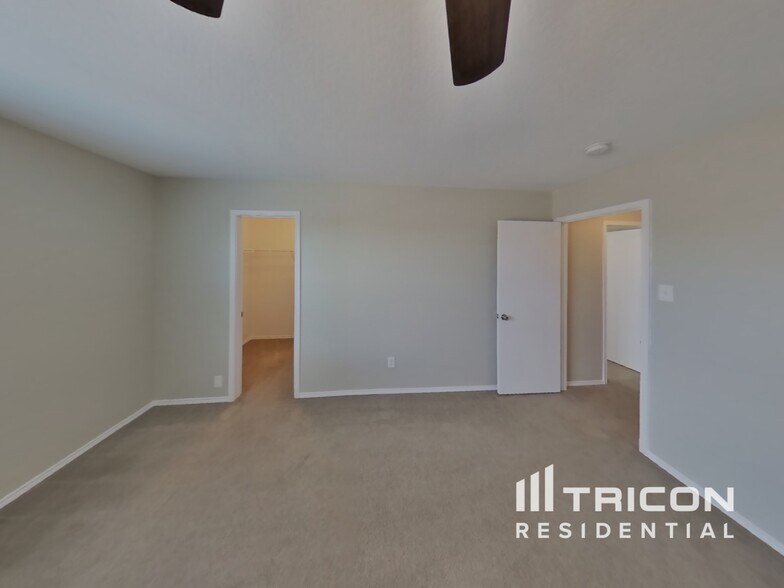 Building Photo - 361 Allenwood Dr