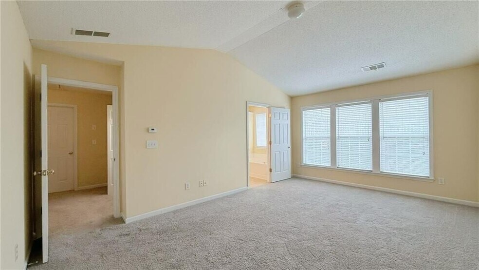 Building Photo - 3592 Gainesway Trace