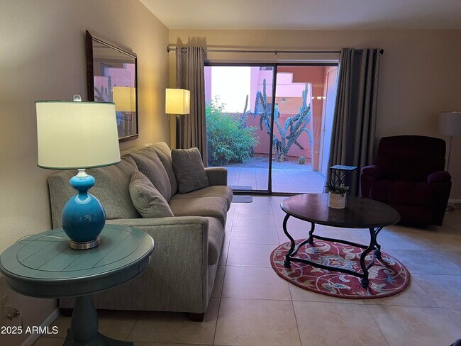 Building Photo - 12212 N Paradise Vlg Pkwy S