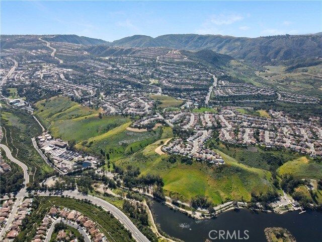 Building Photo - 28721 Via Pasatiempo