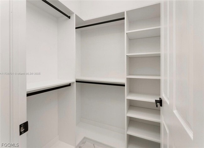 Building Photo - 729 Giorgio Ave