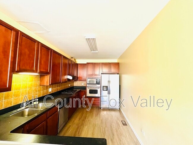 Building Photo - 1119 Loganbury Ct