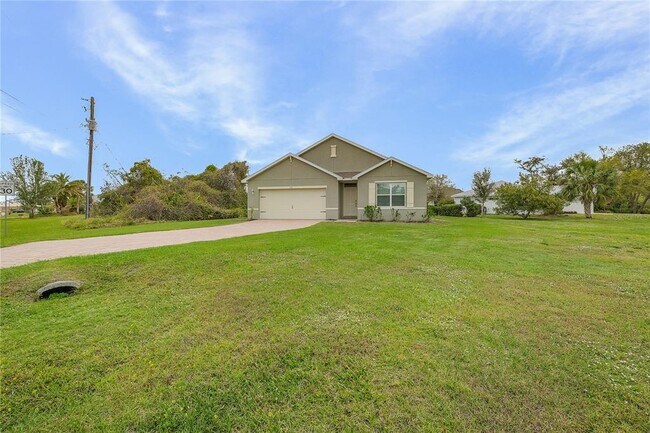 Building Photo - 616 Posadas Cir