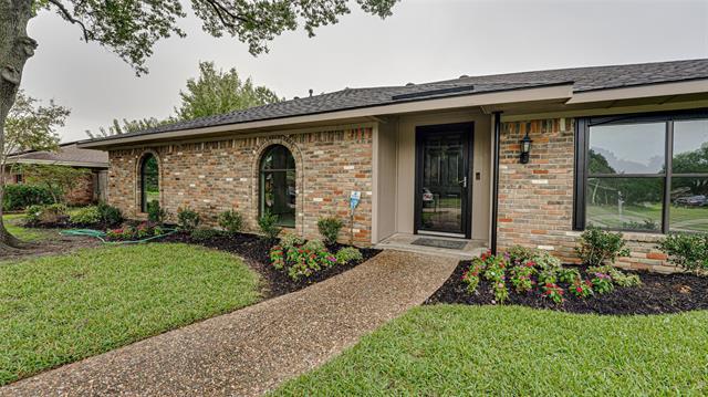 Building Photo - 3113 Dover Dr