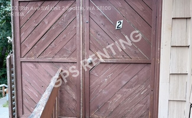 Building Photo - 3802 19th Ave SW