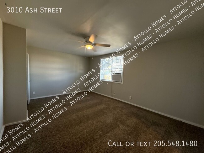 Building Photo - 3010 Ash St