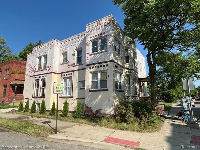 Primary Photo - 4207 4th St