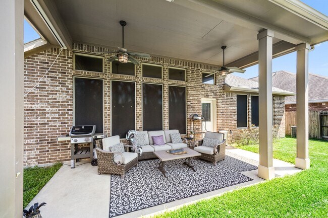 Building Photo - 2623 Cedar Path Ln