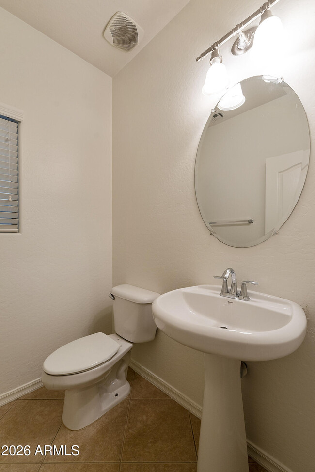 Building Photo - 15158 N 145th Ln