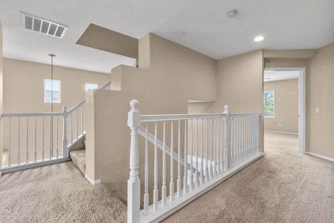 Building Photo - 33822 Temecula Creek Rd