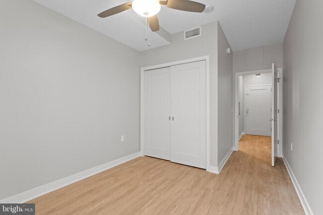 Building Photo - 1320 Fenwick Ln