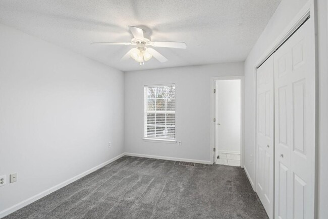 Building Photo - 1732 Pryor Rd SW