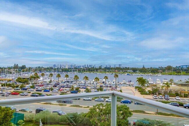 Building Photo - 1750 Avenida Del Mundo