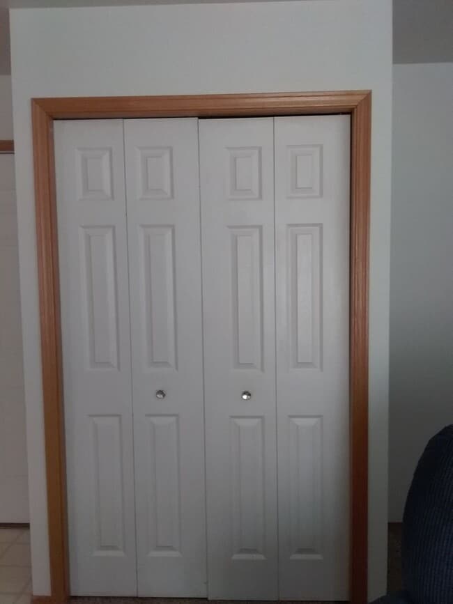 Building Photo - Great Newly Remodeled 3 bedroom 1 bath no pets  please, no smoking