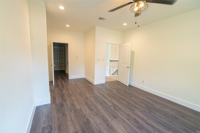 Building Photo - 6002 Mystic Berry Dr