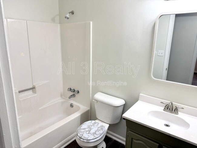 Building Photo - 3237 Brisbane Way